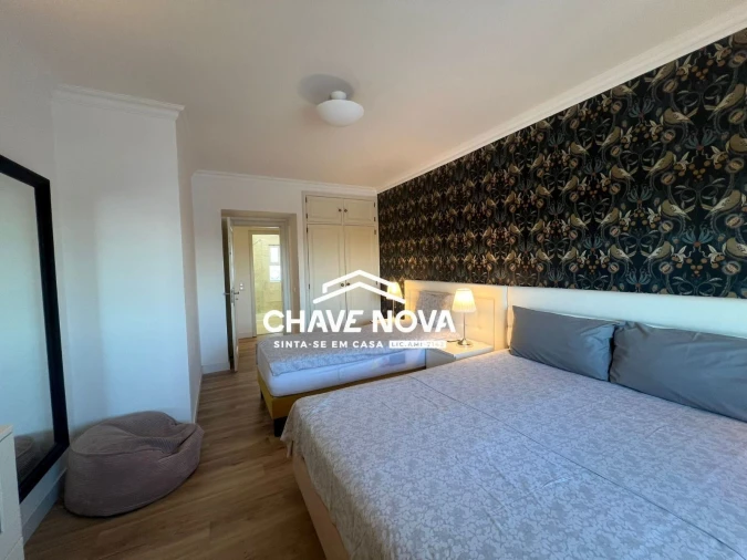 Apartamento T2 para Venda em Quarteira Foto 9