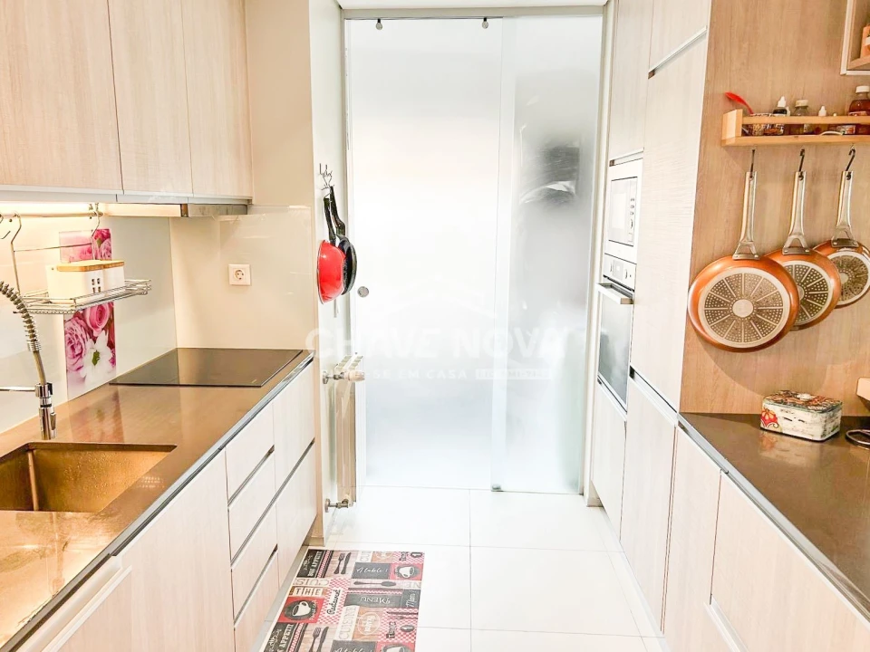 Apartamento T2 para Arrendamento em Oliveira do Douro Foto 7