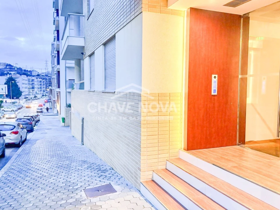 Apartamento T2 para Arrendamento em Oliveira do Douro Foto 18