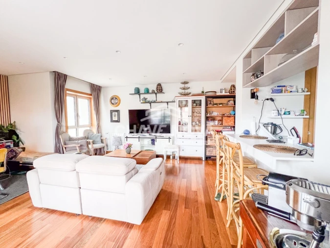 Apartamento T2 para Arrendamento em Oliveira do Douro Foto 3