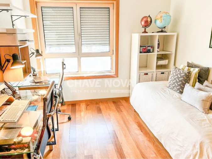 Apartamento T2 para Arrendamento em Oliveira do Douro Foto 14