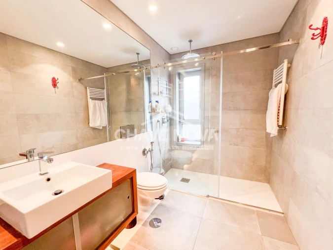 Apartamento T2 para Arrendamento em Oliveira do Douro Foto 15