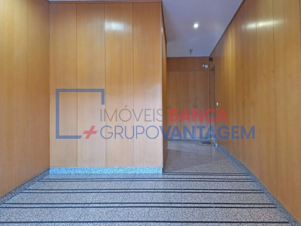 Apartamento T3 para Venda em Ermesinde Foto 4