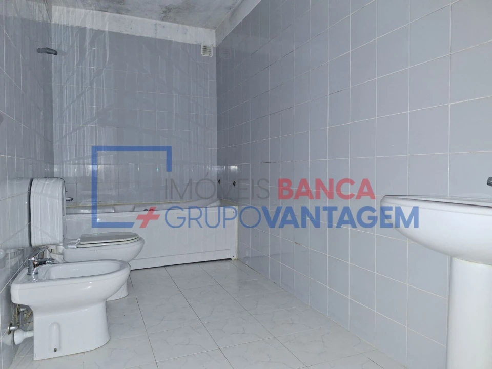 Apartamento T3 para Venda em Ermesinde Foto 11