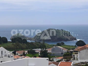 Moradia T3 para Venda em Agua de Alto