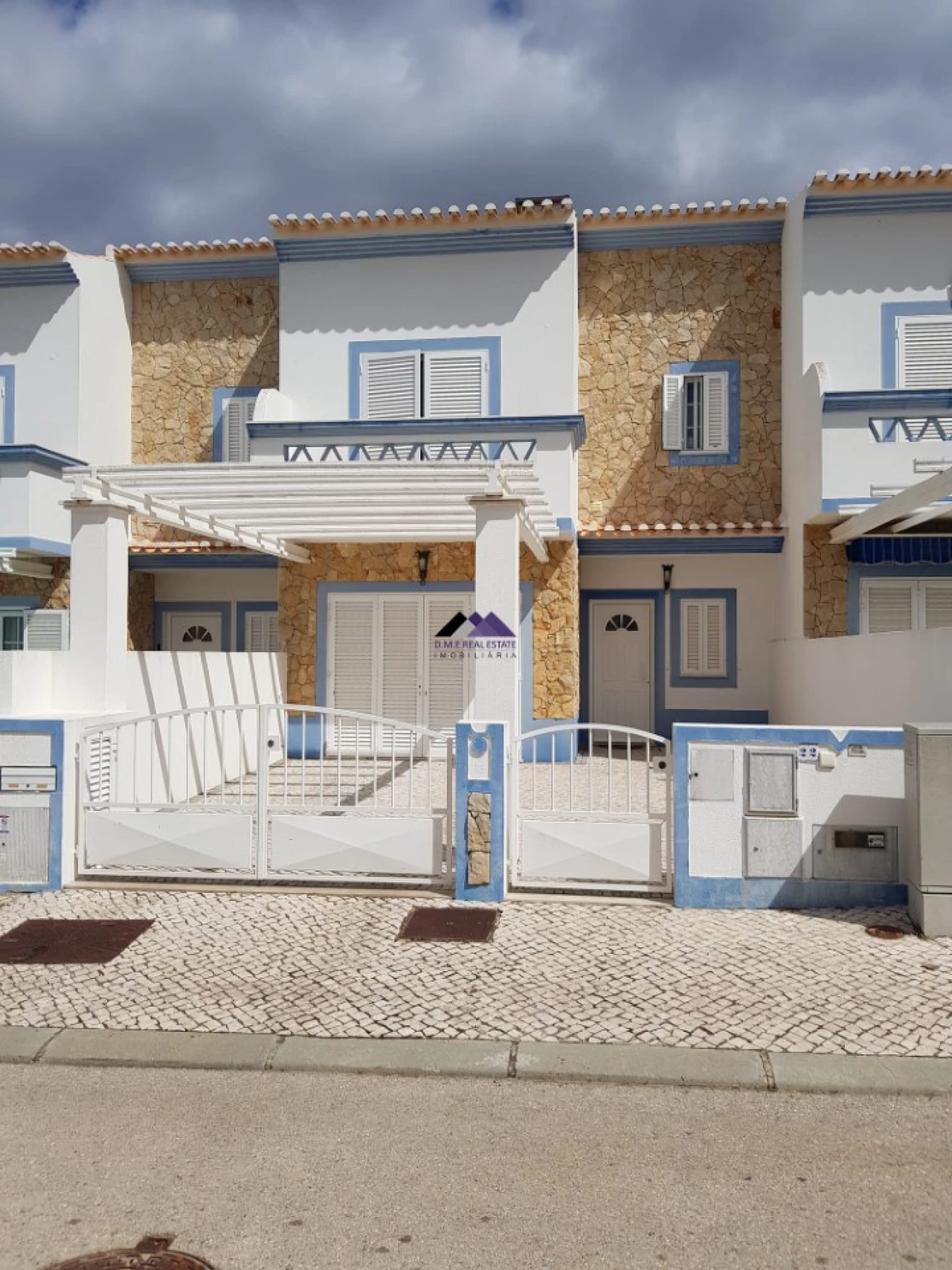 Moradia T4 para Venda em Vila Nova de Cacela Foto 2