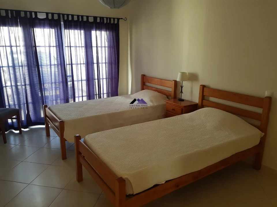 Moradia T4 para Venda em Vila Nova de Cacela Foto 10