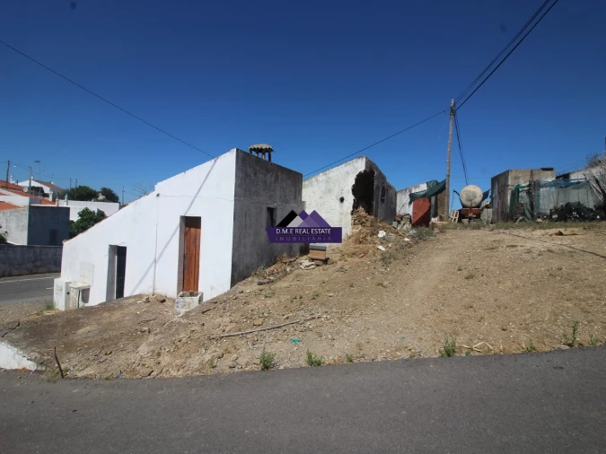 Moradia T2 para Venda em Odeleite Foto 4