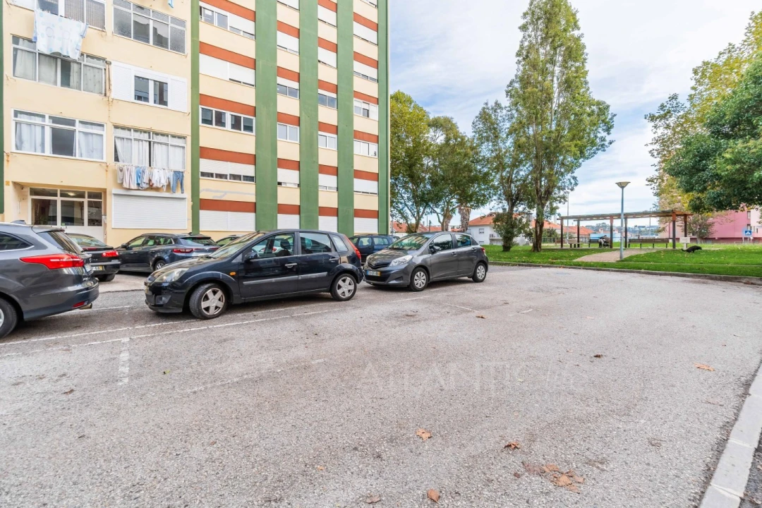 Apartamento T2 para Venda em Cacém e São Marcos Foto 26