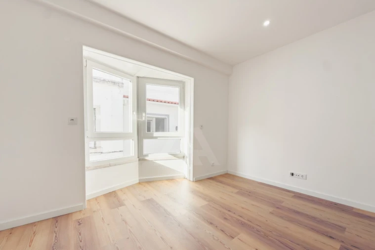 Apartamento T2 para Venda em Cascais e Estoril Foto 2