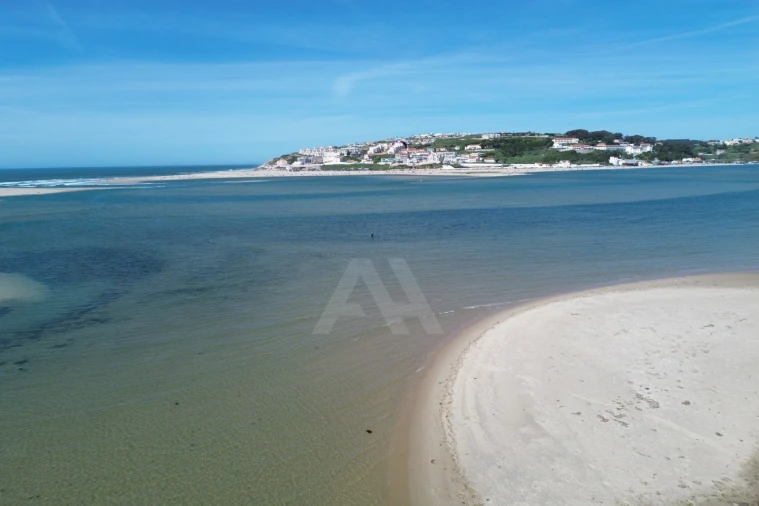 Moradia T3 para Venda em Vau Foto 31