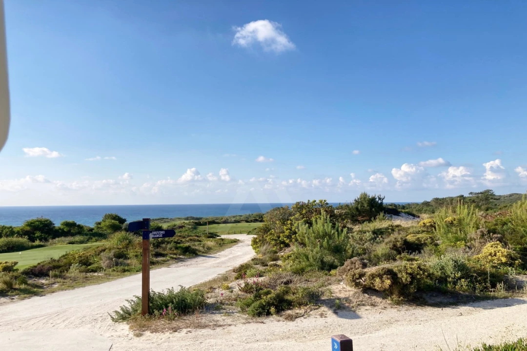 Moradia T3 para Venda em Vau Foto 25