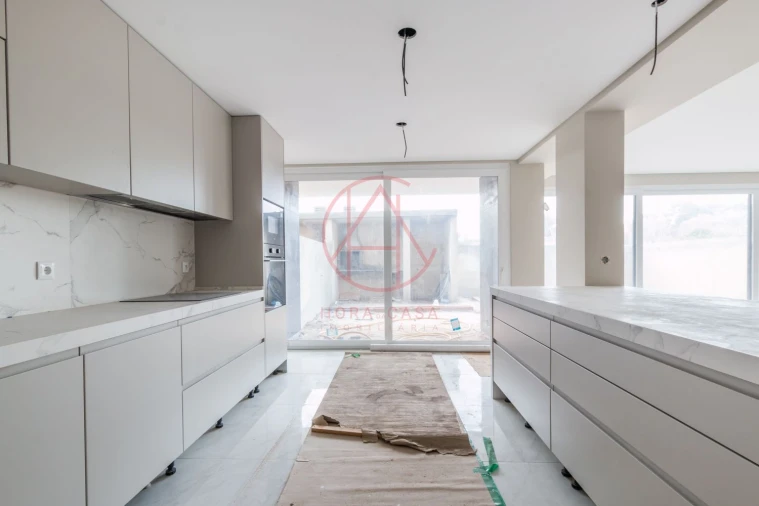 Moradia T5 para Venda em Alhos Vedros Foto 56