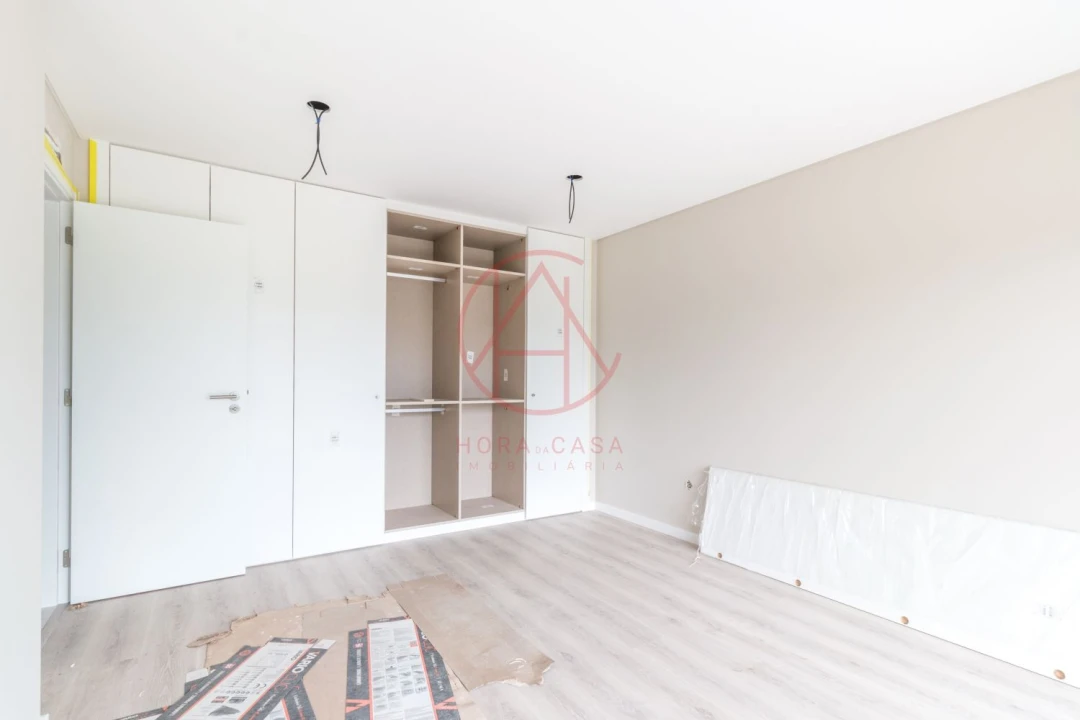 Moradia T5 para Venda em Alhos Vedros Foto 34