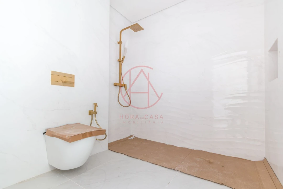 Moradia T5 para Venda em Alhos Vedros Foto 39