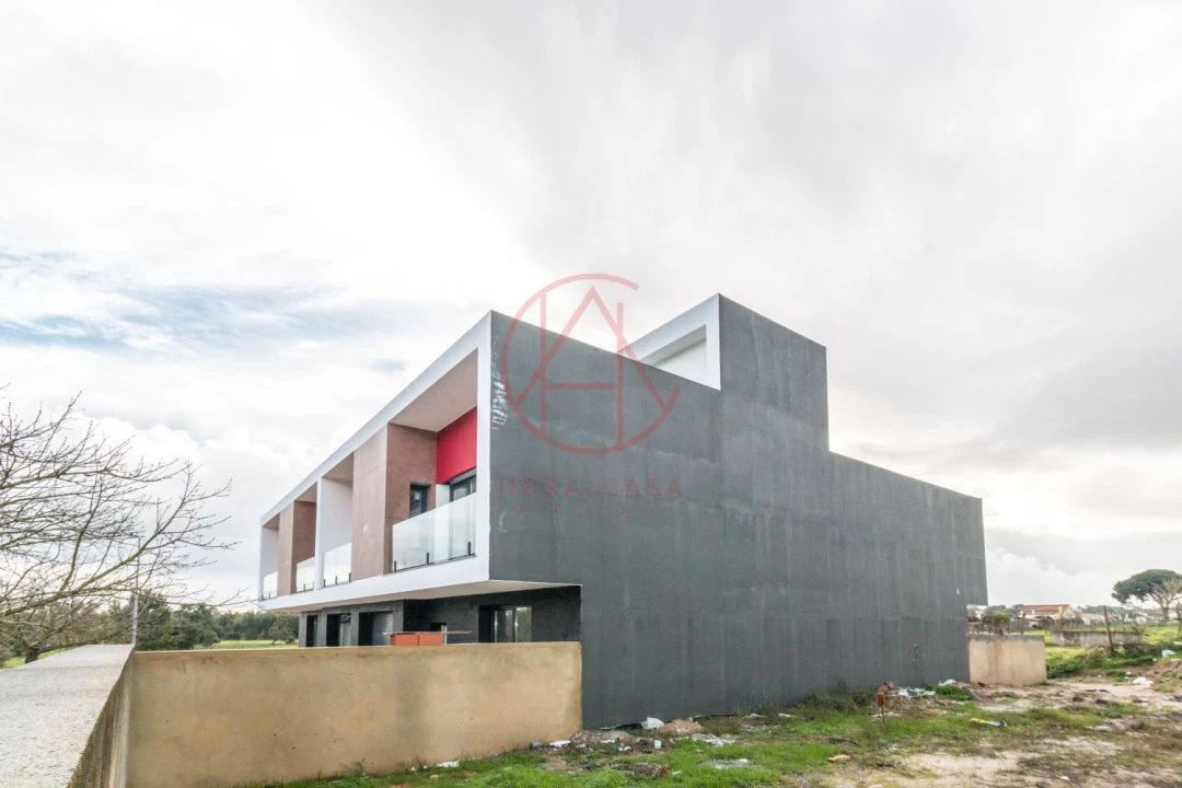 Moradia T5 para Venda em Alhos Vedros Foto 49