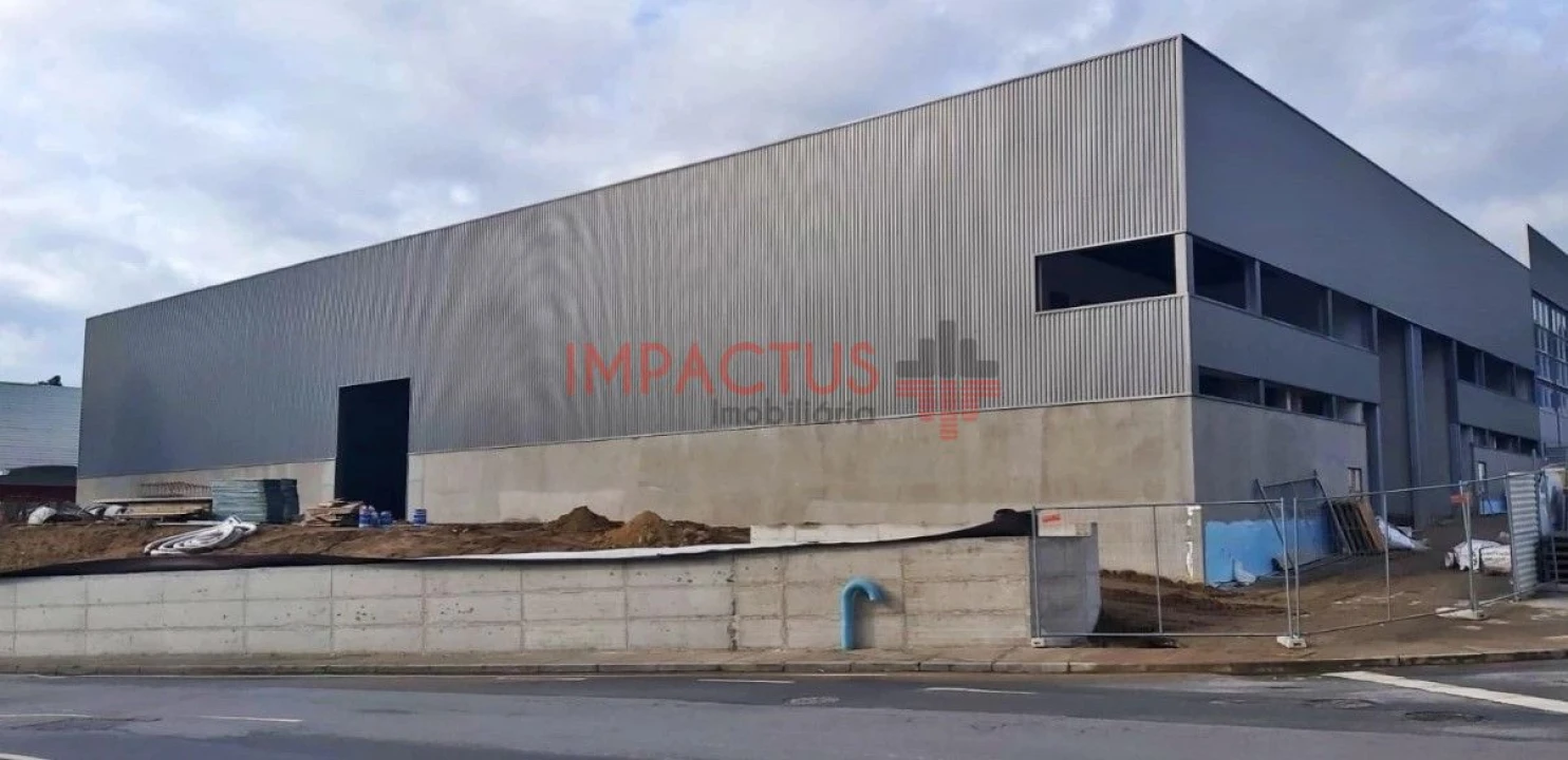 Loja para Arrendamento em Muro Foto 1