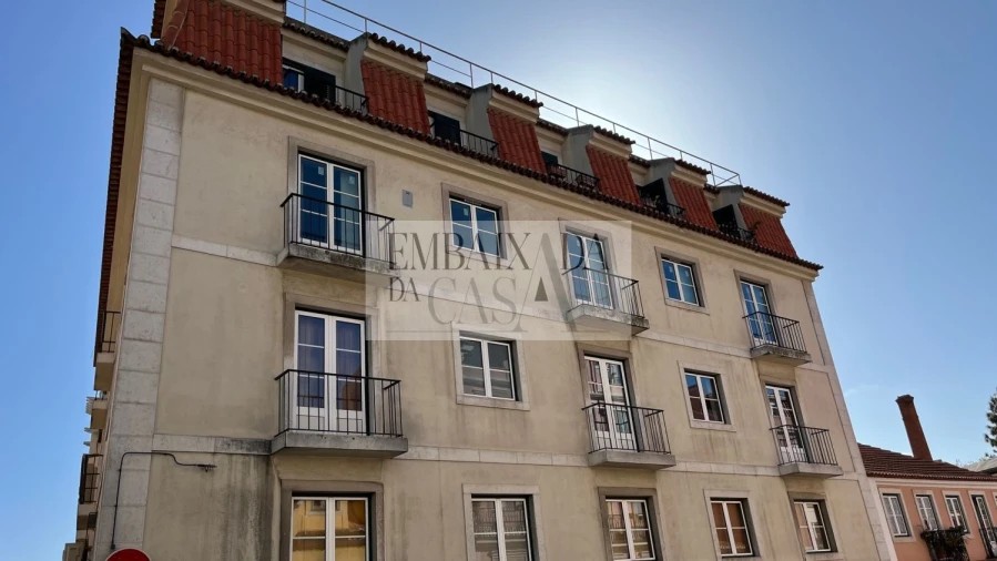 Apartamento T2 para Venda em Misericórdia Foto 7