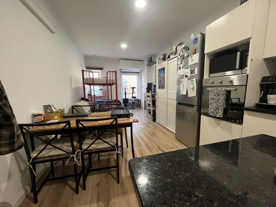 Loja para Venda em Peniche Foto 2