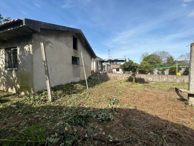 Moradia T4 para Venda em Madalena Foto 20