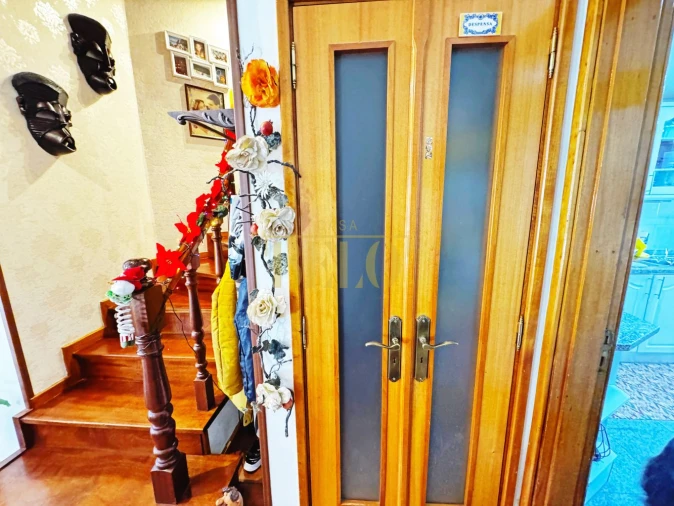 Moradia T3 para Venda em Castêlo da Maia Foto 11