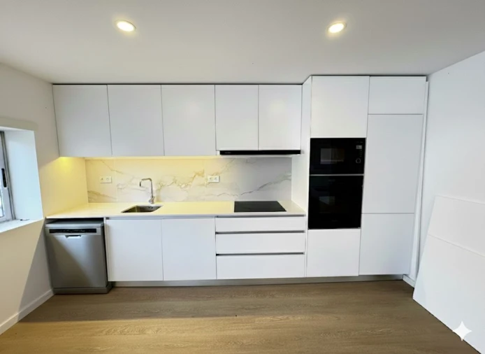 Apartamento T2 para Venda em Custóias, Leça do Balio e Guifões Foto 6