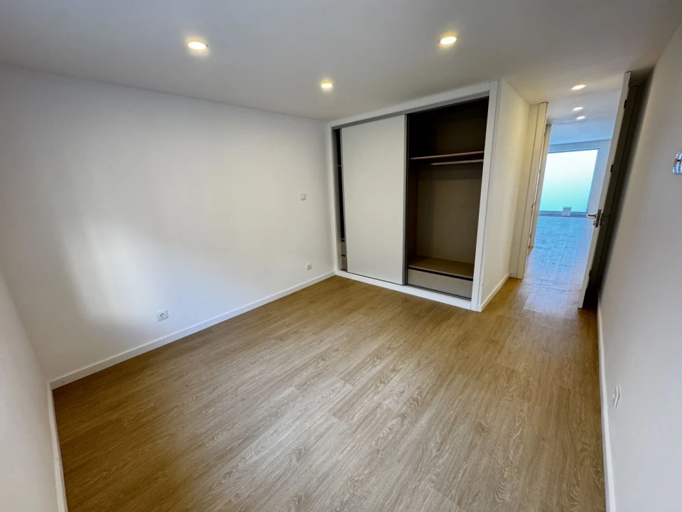 Apartamento T2 para Venda em Custóias, Leça do Balio e Guifões Foto 14