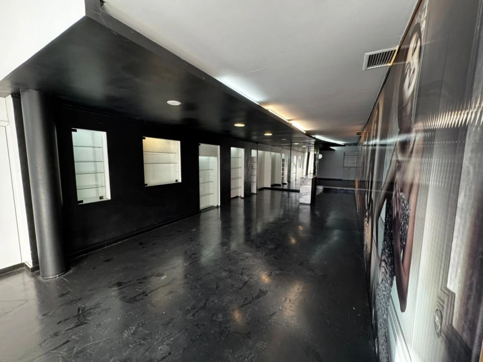 Loja para Venda em Cedofeita, Santo Ildefonso, Sé, Miragaia, São Nicolau e Vitória Foto 20