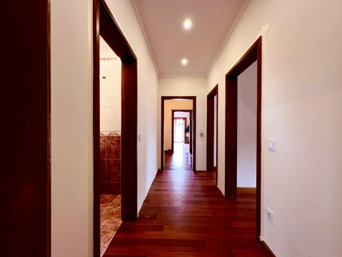 Moradia T3 para Venda em Nine Foto 12