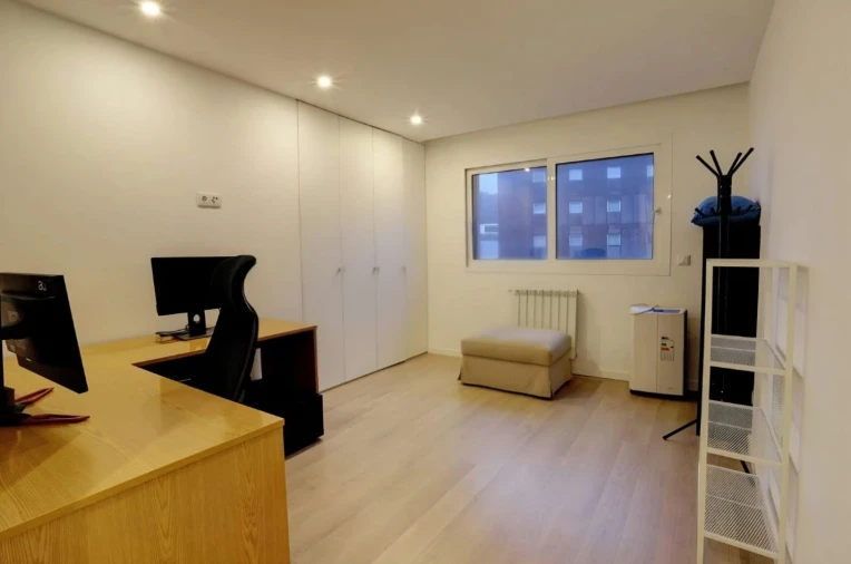 Apartamento T2 para Venda em Cidade da Maia Foto 15