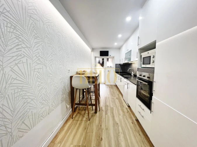 Apartamento T3 para Venda em São Mamede de Infesta e Senhora da Hora Foto 2