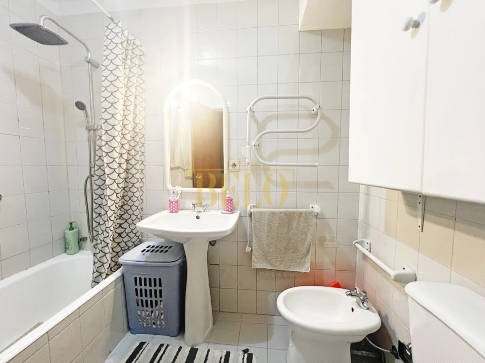 Apartamento T4 para Venda em Ramalde Foto 15