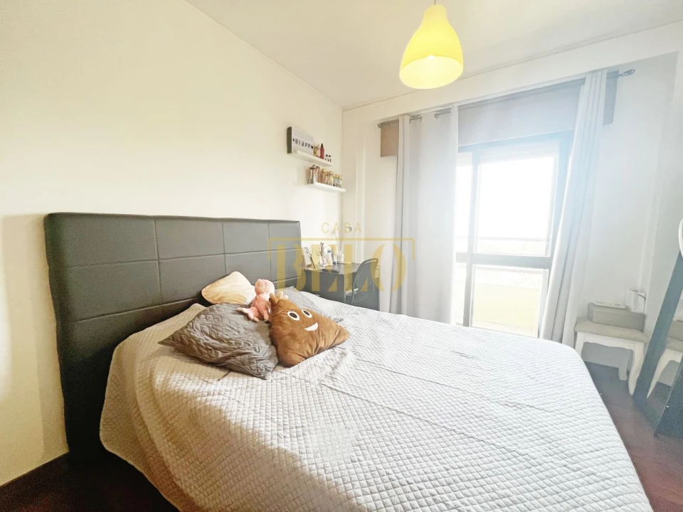 Apartamento T4 para Venda em Ramalde Foto 16