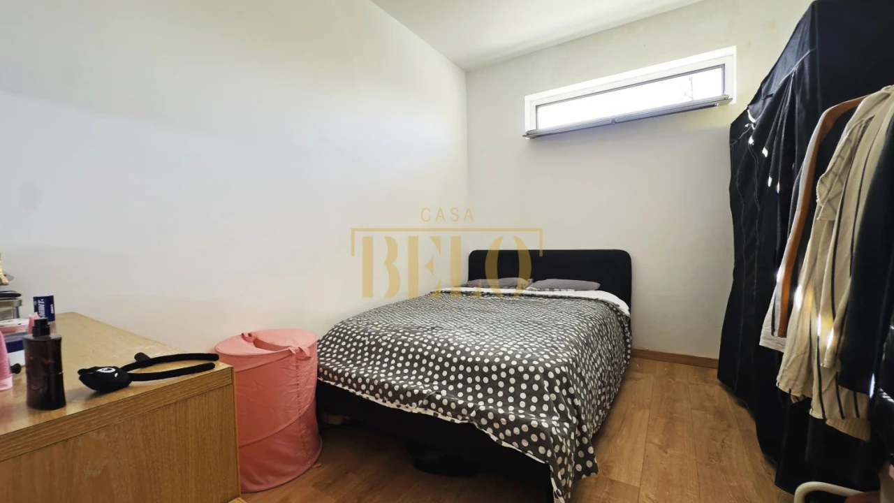 Moradia T8 para Venda em Milheiros Foto 49