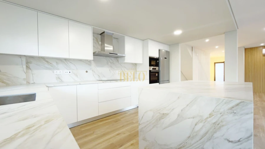 Moradia T3 para Venda em Nogueira e Silva Escura Foto 15