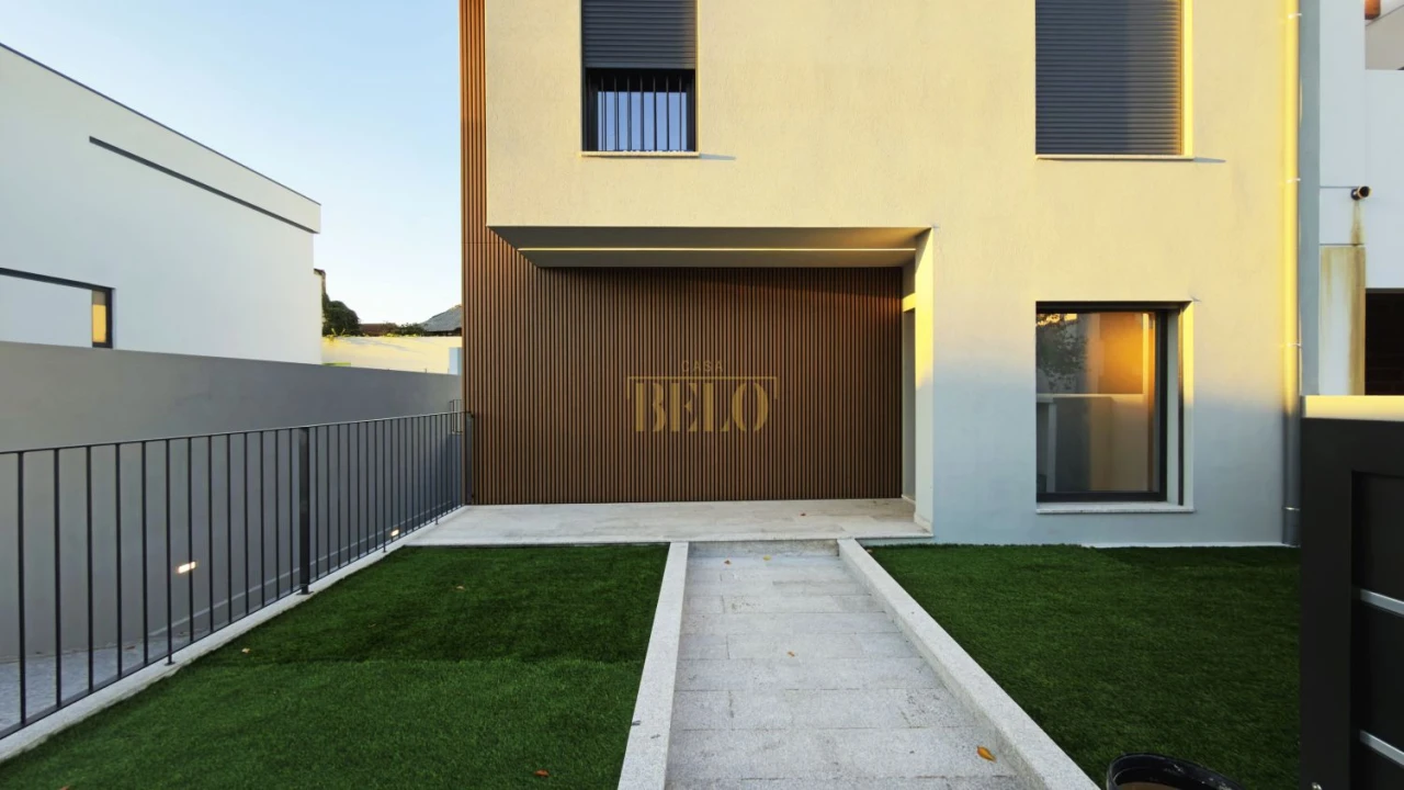 Moradia T3 para Venda em Nogueira e Silva Escura Foto 2