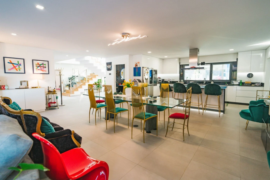 Moradia T4 para Venda em Fonte Arcada Foto 17