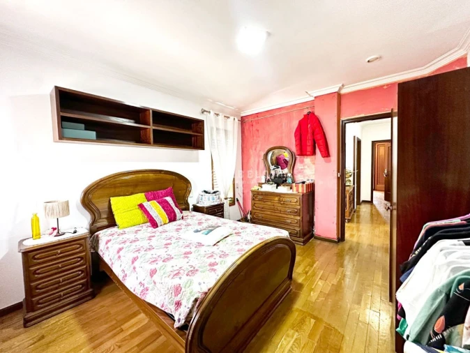 Moradia T4 para Venda em Cidade da Maia Foto 26