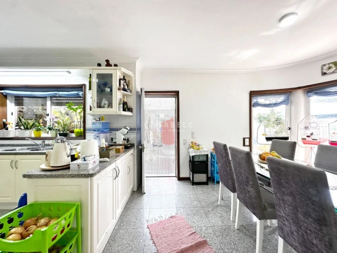 Moradia T4 para Venda em Cidade da Maia Foto 9