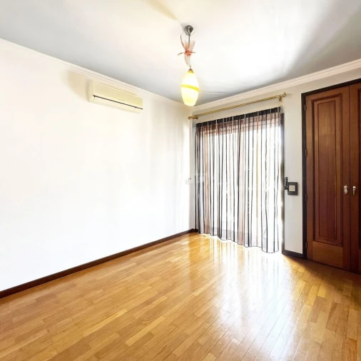 Moradia T4 para Venda em Cidade da Maia Foto 33