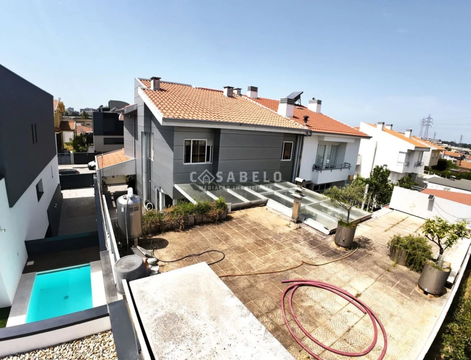 Moradia T4 para Venda em Cidade da Maia Foto 44