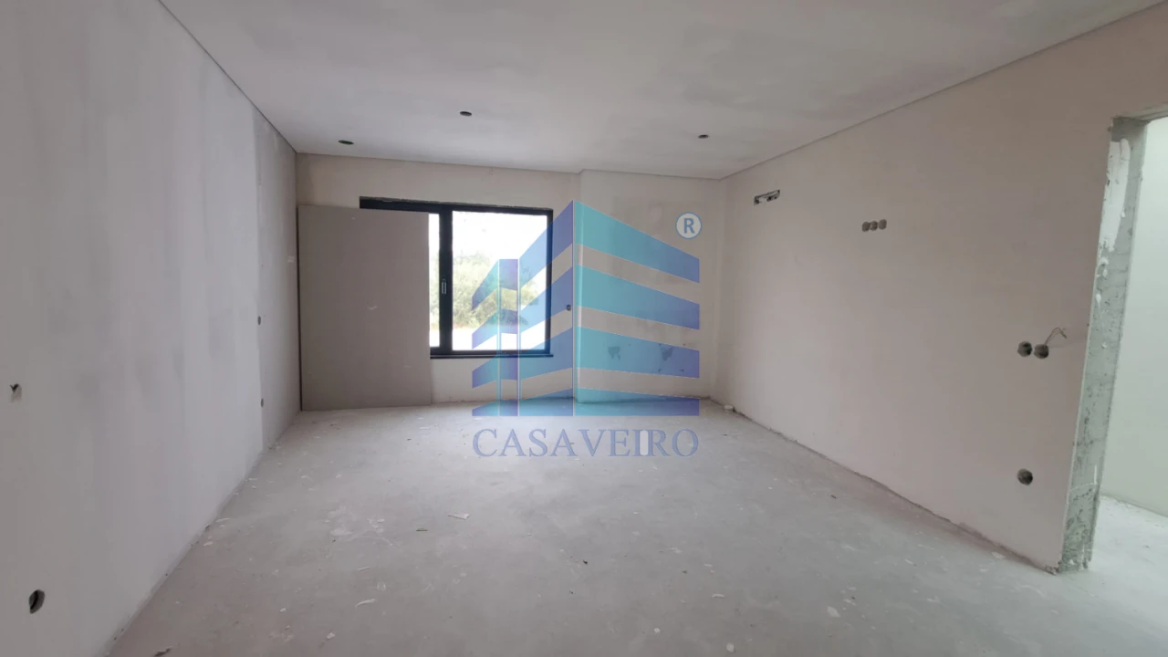 Moradia T4 para Venda em Gafanha da Encarnação Foto 13