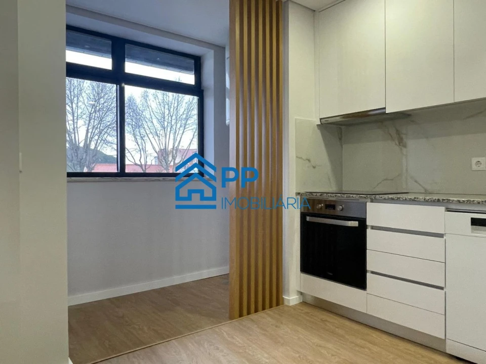 Apartamento T2 para Venda em São Mamede de Infesta e Senhora da Hora Foto 12