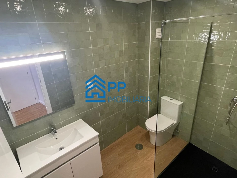 Apartamento T2 para Venda em São Mamede de Infesta e Senhora da Hora Foto 48