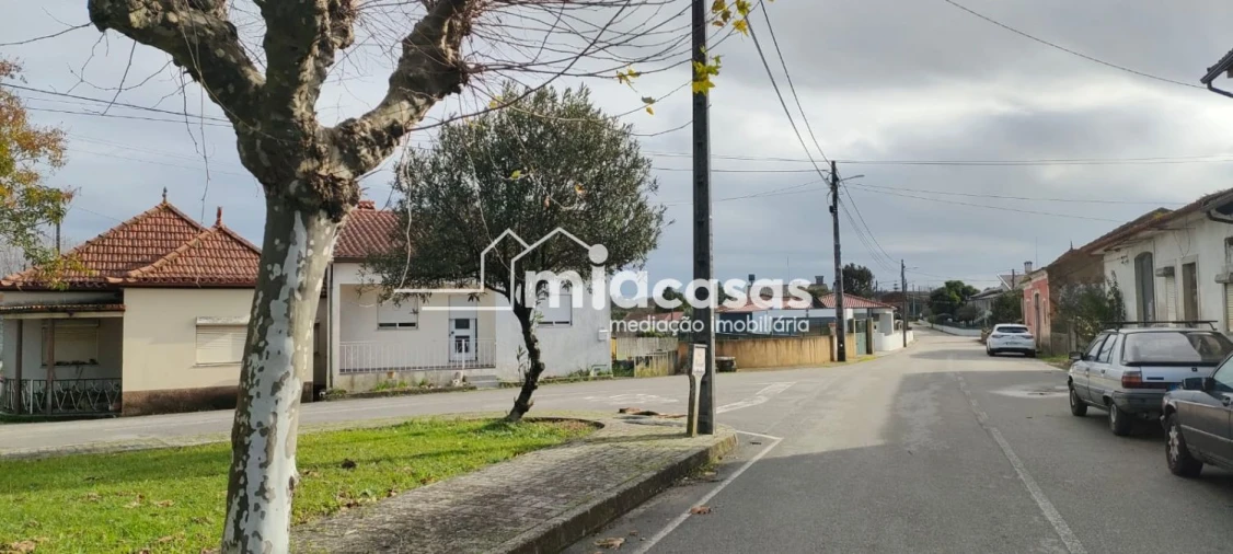 Terreno para Venda em Vilarinho do Bairro Foto 5