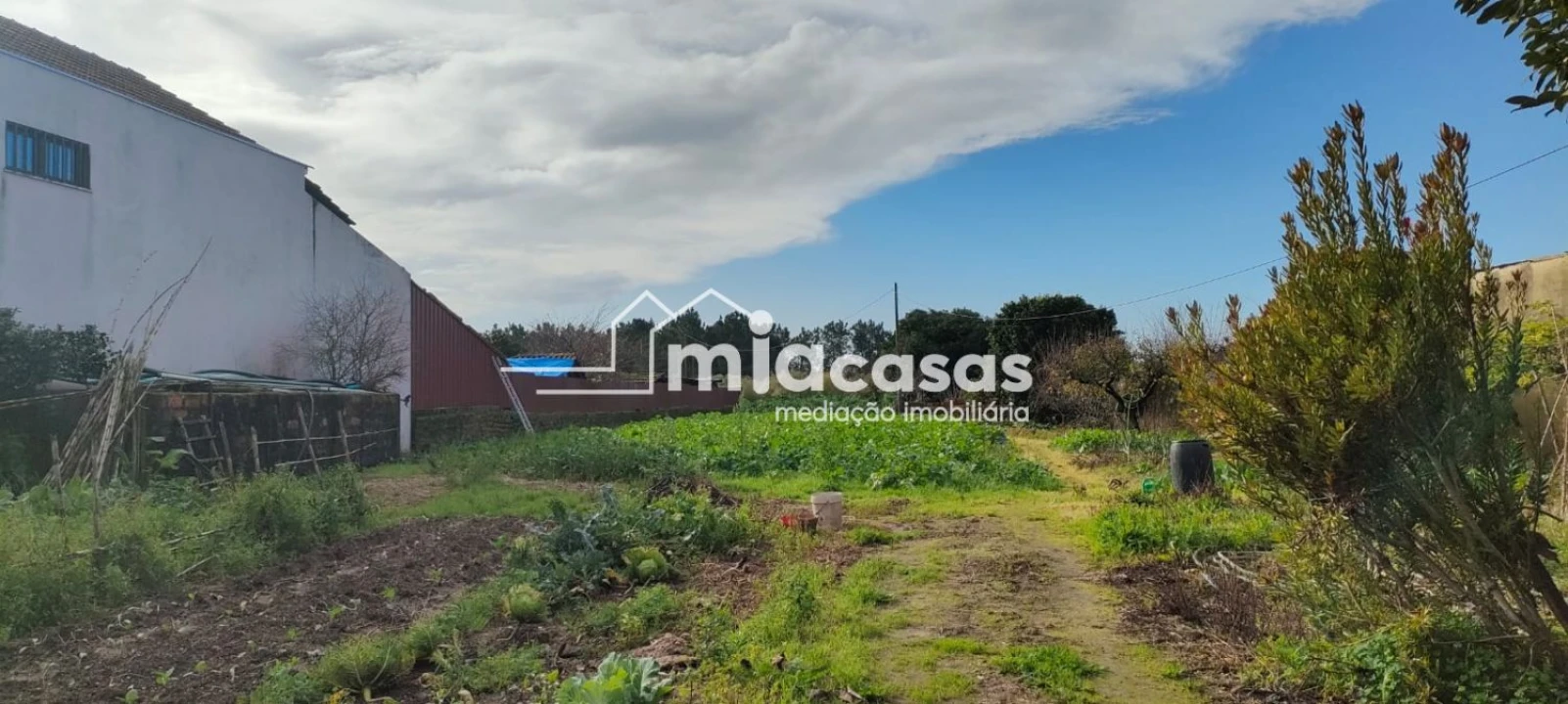 Terreno para Venda em Vilarinho do Bairro Foto 2