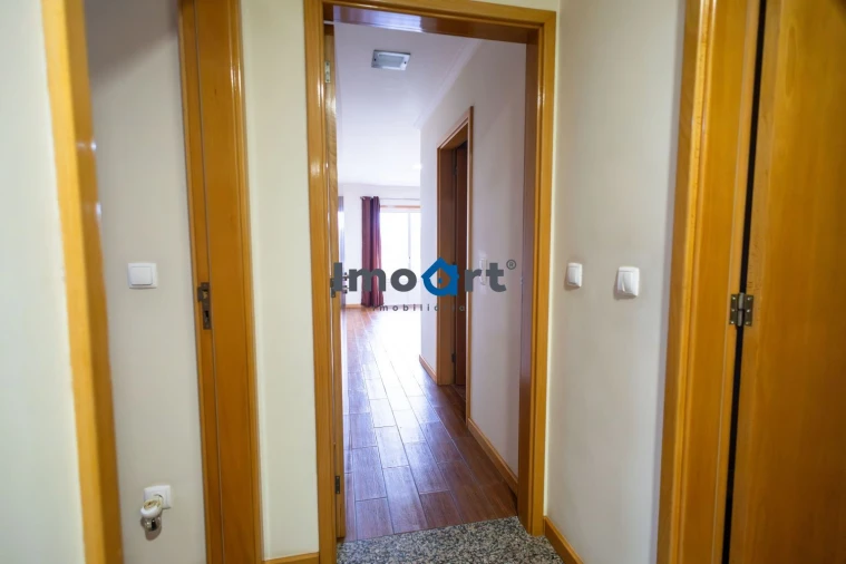 Moradia T3 para Venda em Argoncilhe Foto 19