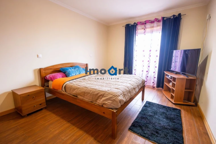 Moradia T3 para Venda em Argoncilhe Foto 20