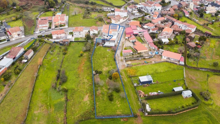 Moradia T3 para Venda em Argoncilhe Foto 67