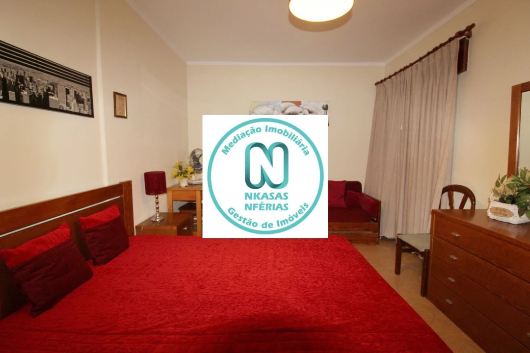 Apartamento T1 para Venda em Portimão Foto 9
